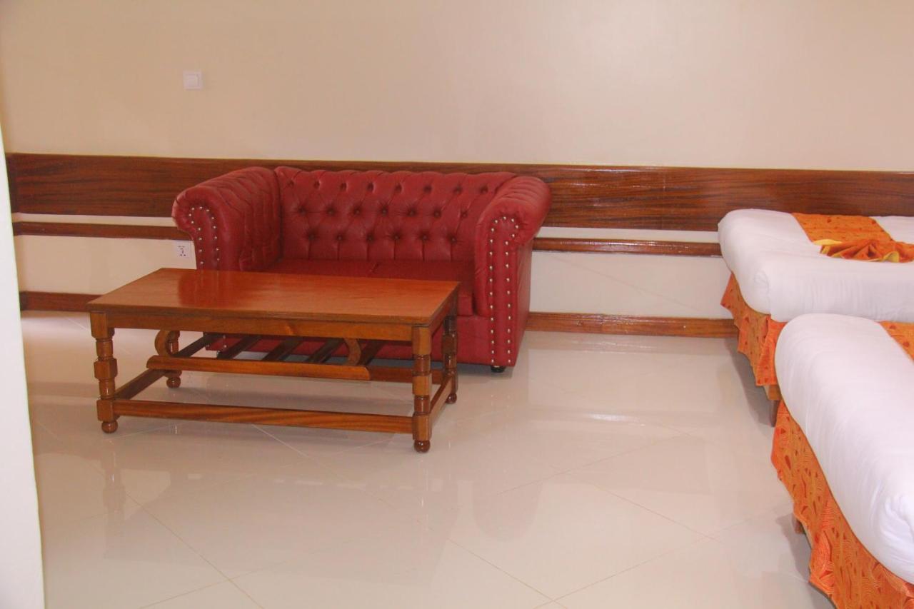 Meru Slopes Hotel Exterior foto